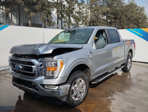 FORD NEW F150 XLT 4X4 5.0