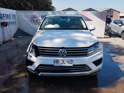 VOLKSWAGEN TOUAREG 4X4 3.0 AUT