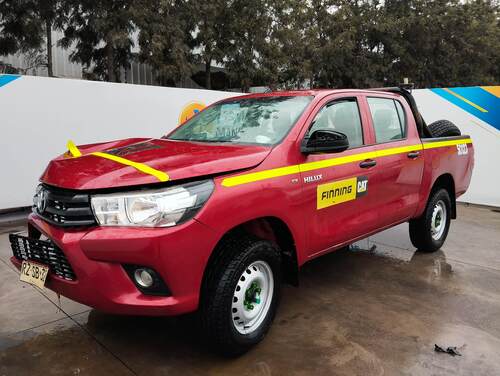 TOYOTA  HILUX PICKUP 4P 4X4 2.4